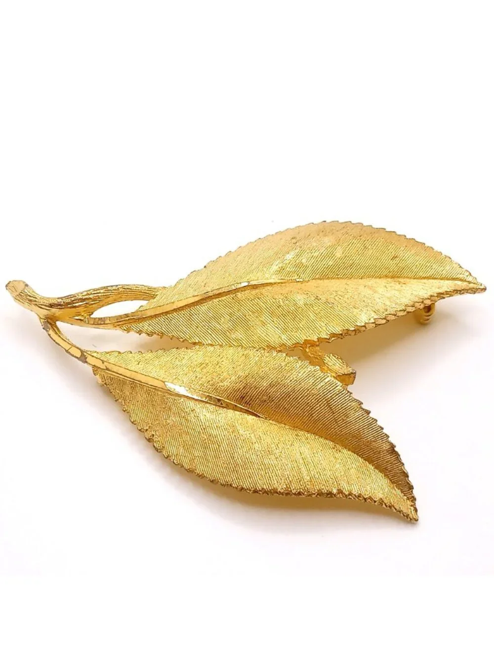 Vintage B.S.K Double Leaf Brooch Gold Tone Textured Design Mid Century 50-60's